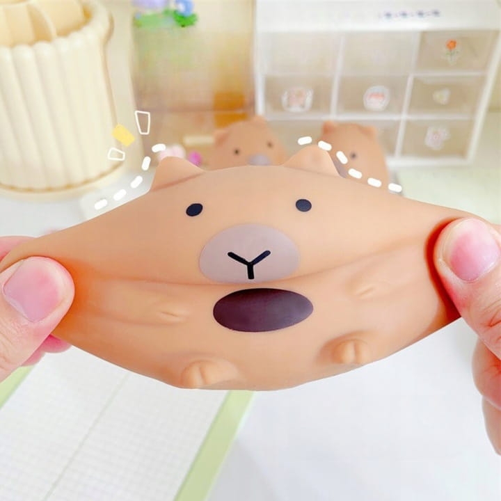 GNIOTEK-GNIOTKI-ANTYSTRESOWE-SQUISHY-KAPIBARA-SENSORYCZNA-ZABAWKA-KAPIBARA-Plec-unisex.jpeg